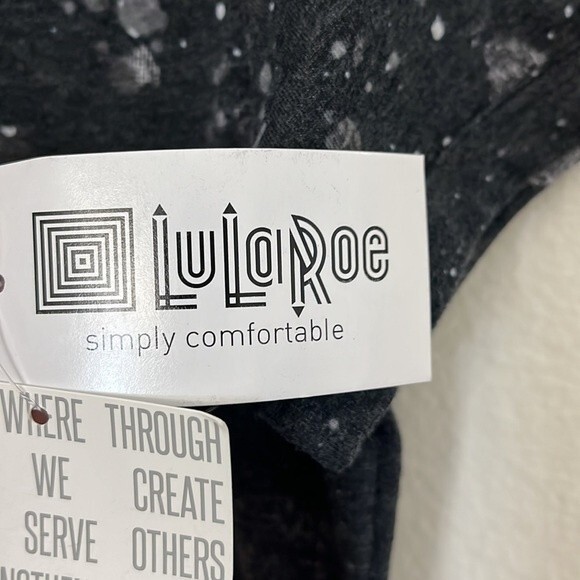 LuLaRoe For The Record Small Liv “This Is My Favorite Concert Shirt Ever” NWT - Picture 6 of 9